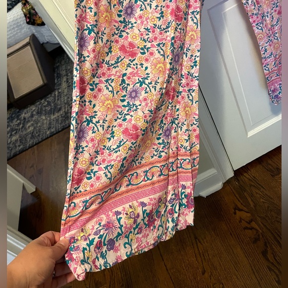 Matching set, crop top and wide leg pants. - Picture 6 of 8